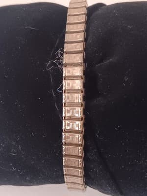 Vintage Womans Bulova Mechanical Wrist Watch 10k Rolled Gold Plate V1819... - Thumbnail 2