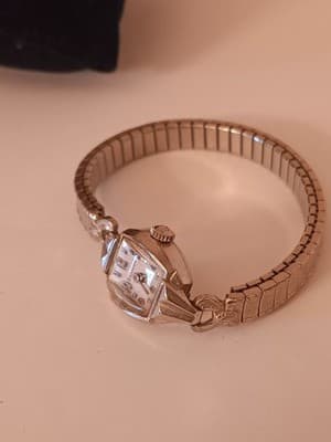 Vintage Womans Bulova Mechanical Wrist Watch 10k Rolled Gold Plate V1819... - Thumbnail 5