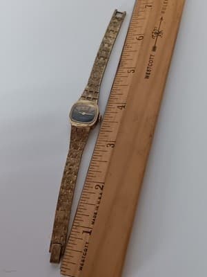 Vintage Hamilton Woman's 17 Jewel Wrist Watch - Thumbnail 6