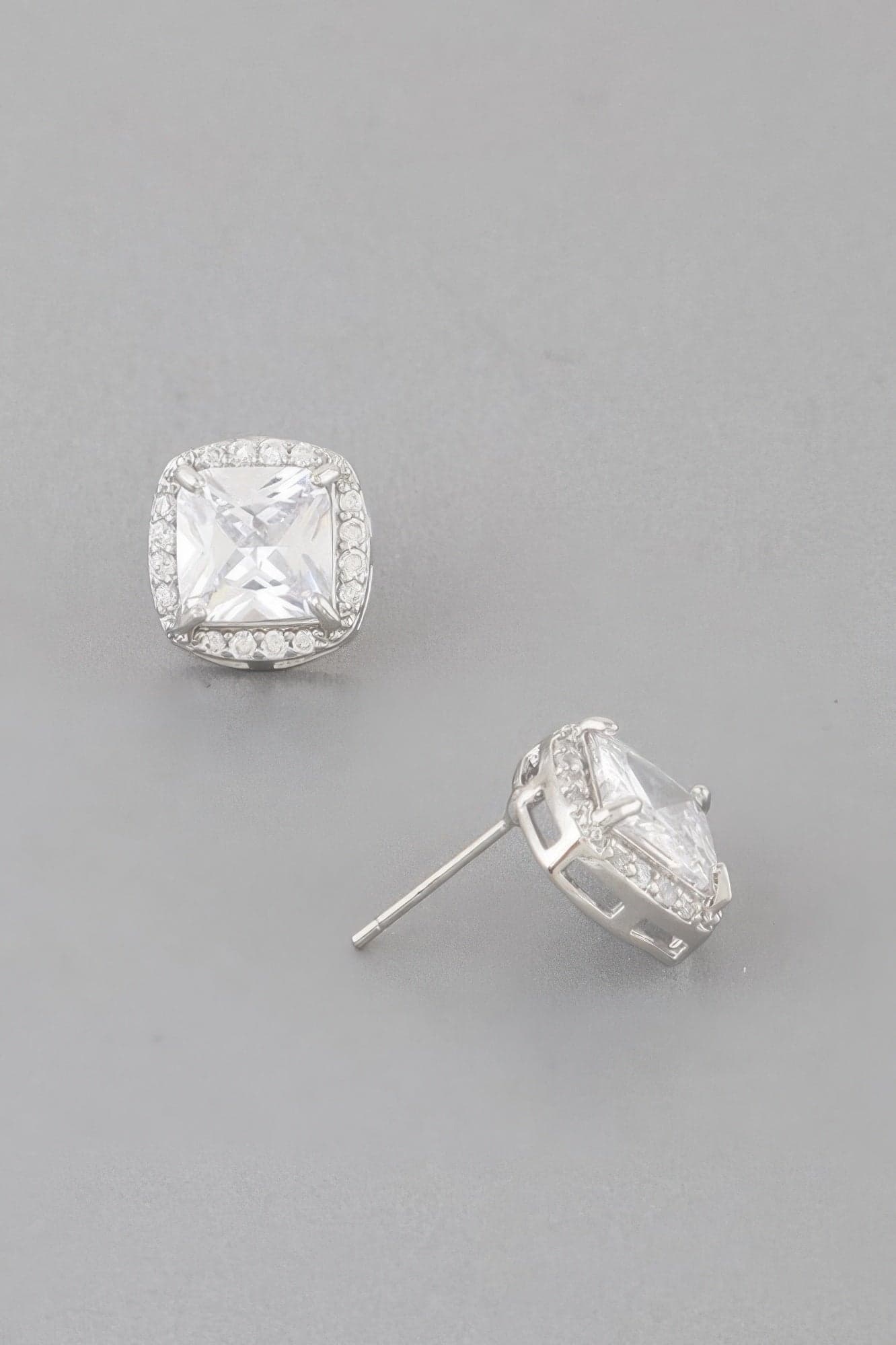 Embedded Cubic Rhinestone Stud Earrings - Gold Clear - Thumbnail 4
