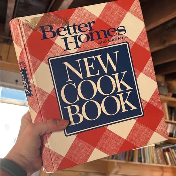 Better Homes And Gardens Red and White Checked New Cook Book - Thumbnail 3