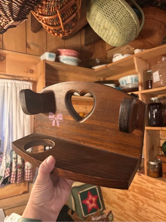 Wooden Heart Cutout Wall Shelf with Bow Accent hair dryer holder bathroom - Thumbnail 4