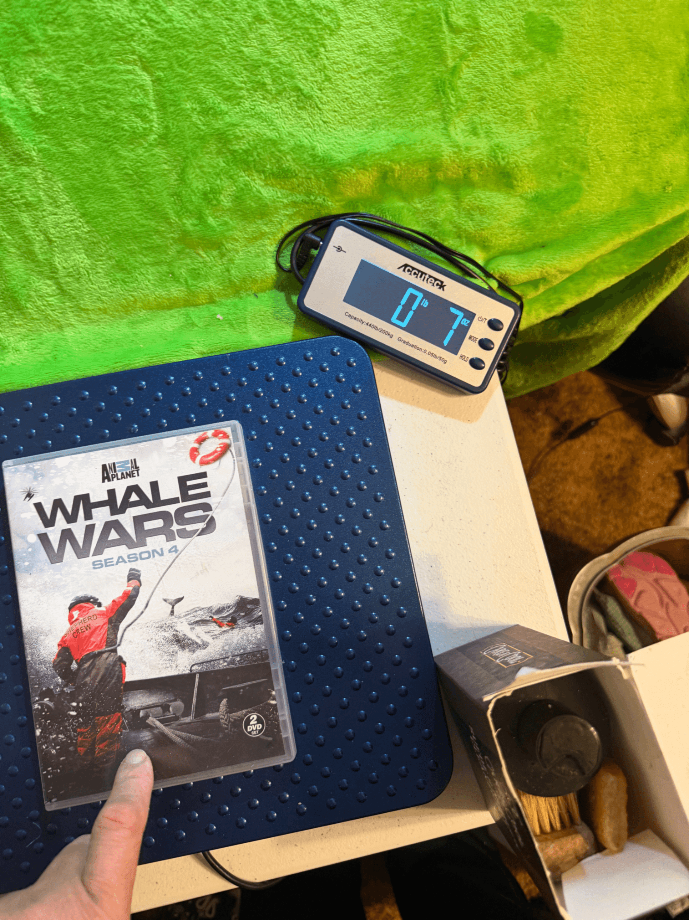 Animal Planet Whale Wars Season 4 2-DVD Set Documentary - Thumbnail 6
