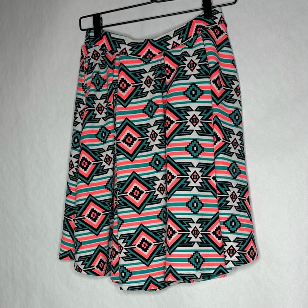 LuLaRoe Madison Geometric Bright Aztec Print A-Line Skirt Size S Coastal Cowgirl - Thumbnail 8