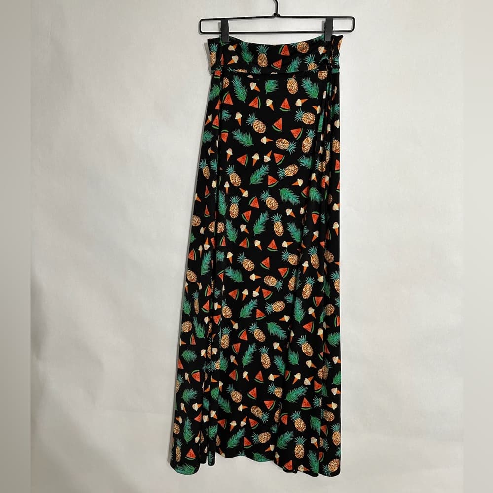 Lularoe Tropical Summer Vacation Pineapple Watermelon Black Multi Maxi Skirt XS - Thumbnail 3