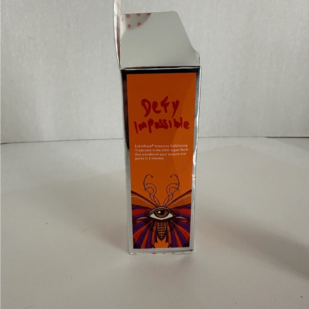 NIB Kate Somerville ExfoliKate Intensive Exfoliating Treatment Two-Minute Facial - Thumbnail 9