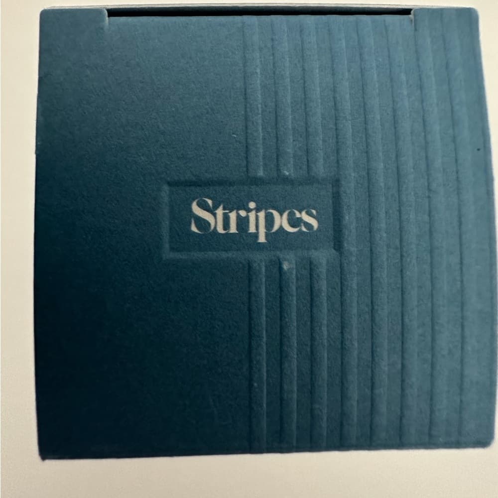 NIB Stripes Resting Clean Face Ectoine Nourishing & Calming Face Wash 3.7oz - Thumbnail 3