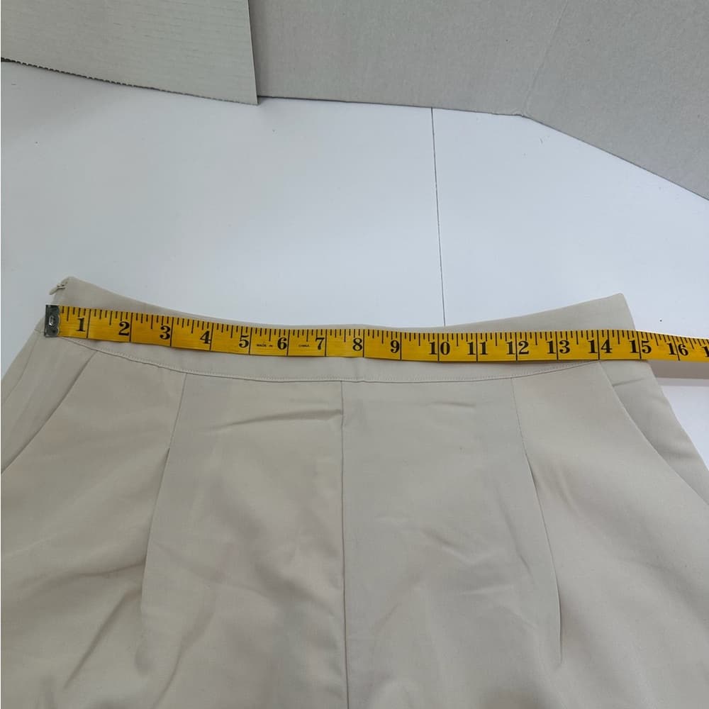 NWOT Cider Woven Mid Rise Solid Pocket Shorts Beige | TAGS CUT OUT SEE NOTES - Thumbnail 10