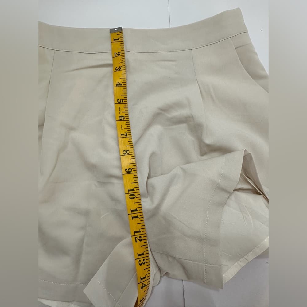 NWOT Cider Woven Mid Rise Solid Pocket Shorts Beige | TAGS CUT OUT SEE NOTES - Thumbnail 9