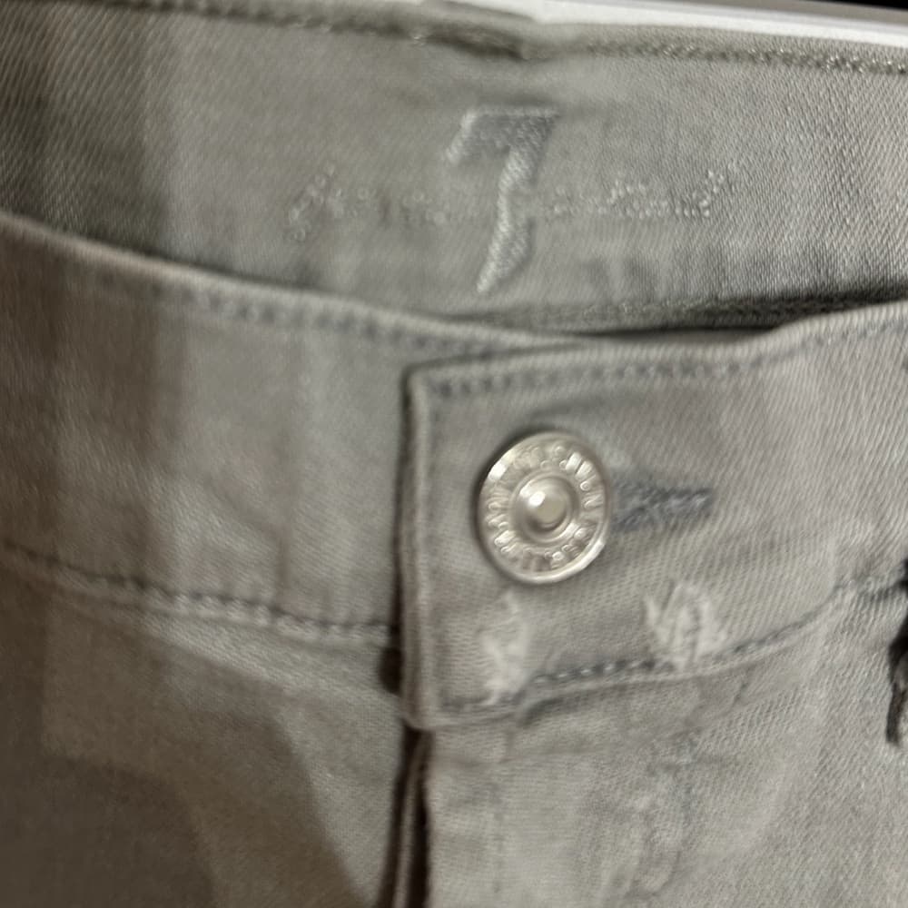 7 For All Mankind Gray Shorts Relaxed Distressed Mini Denim Roll Up Size 25 - Thumbnail 6