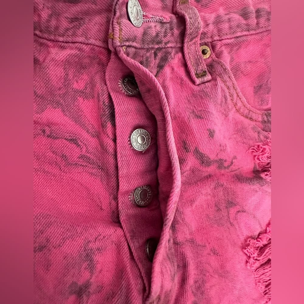 Levi’s Urban Outfitters Pink Tie Distressed Cutoff Shorts 32 High Rise Festival - Thumbnail 8
