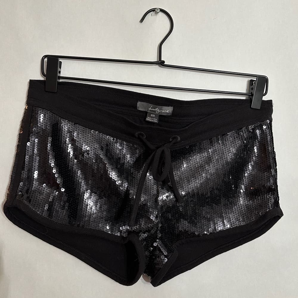 Forever 21 Black Sequin Disco Booty Shorts Size Medium - Thumbnail 6