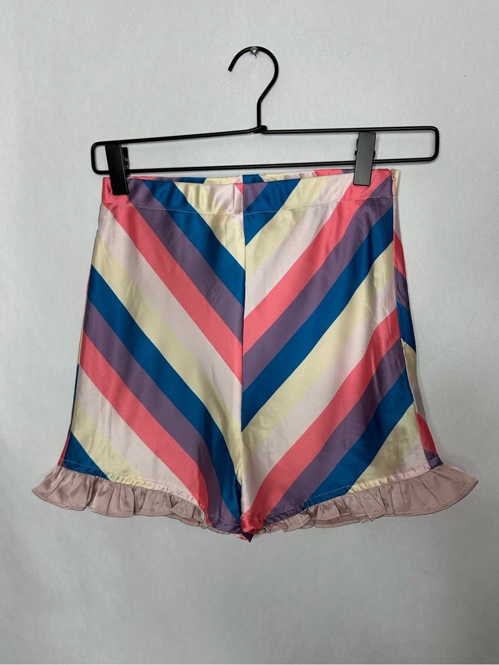 NWT Serpenti Chevron Stripe Ruffle Hem Micro Hot Shorts Pinup Style Retro XSmall - Thumbnail 3