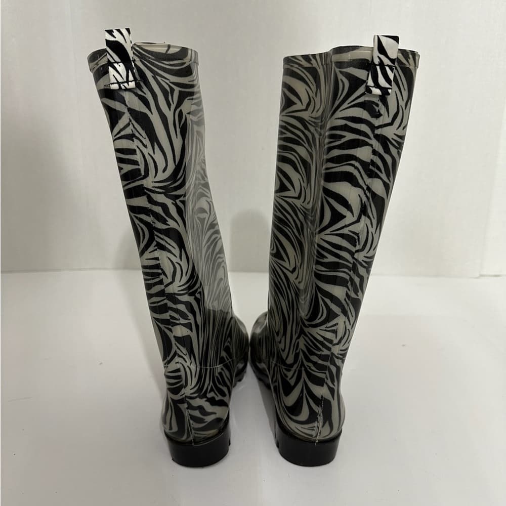 Capelli New York Zebra Print Rain Boots Black White Women’s Size 7 US Waterproof - Thumbnail 3