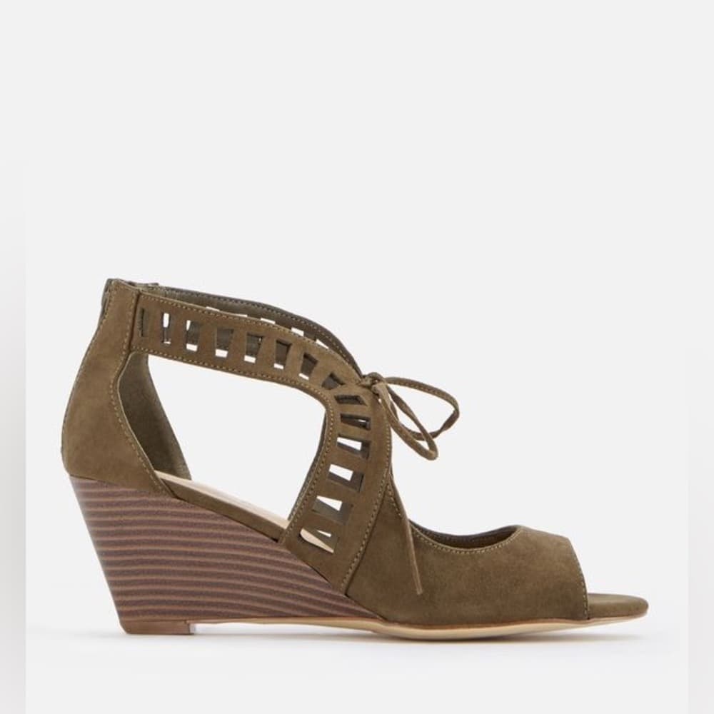 JustFab Deanna Olive Green Cutout Peep Toe Wedge Sandals Size 8.5 - Thumbnail 4