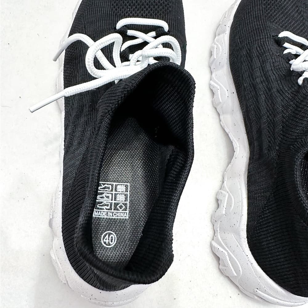 Black Mesh Breathable Casual Lightweight Sneakers w White Speckled Soles Size 9 - Thumbnail 9