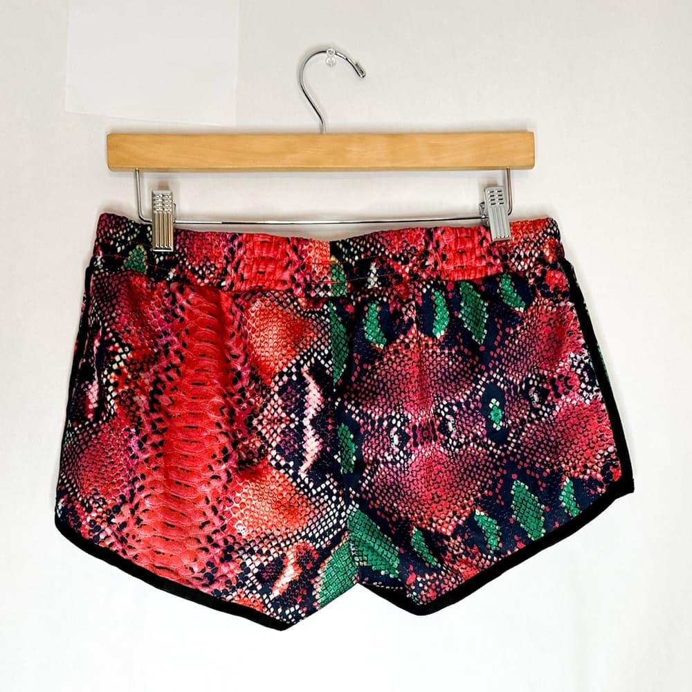 NWT Adidas 3 Stripes Snakeskin Print Rare LE Women's Running Shorts Medium - Thumbnail 5