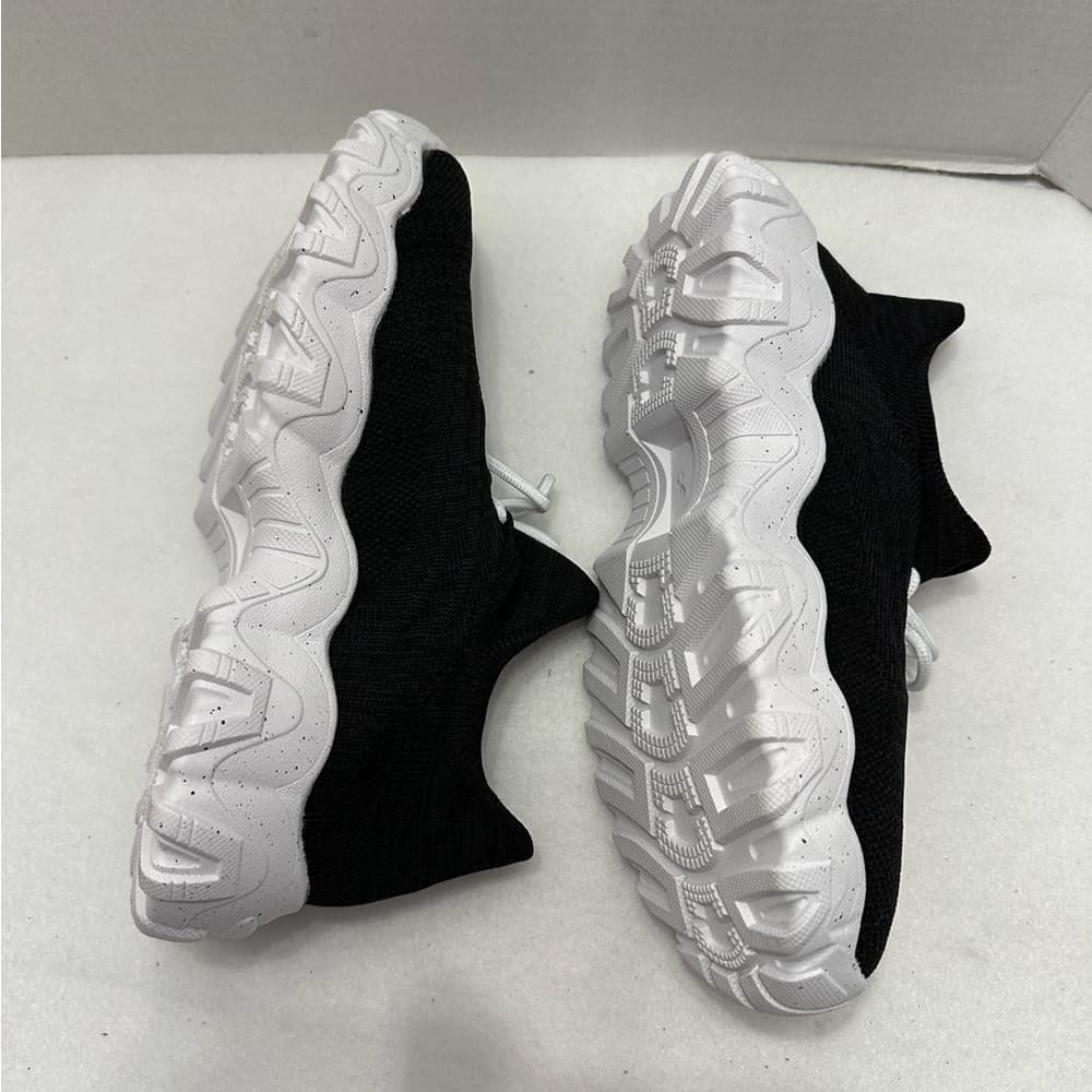 Black Mesh Breathable Casual Lightweight Sneakers w White Speckled Soles Size 9 - Thumbnail 13
