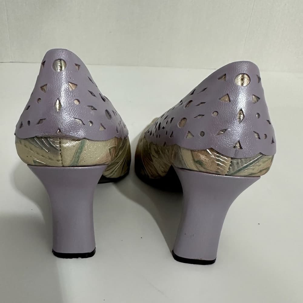 Monzo & Franco Thea Multicolor Floral Embossed Leather Heels Size 7.5 - Thumbnail 6