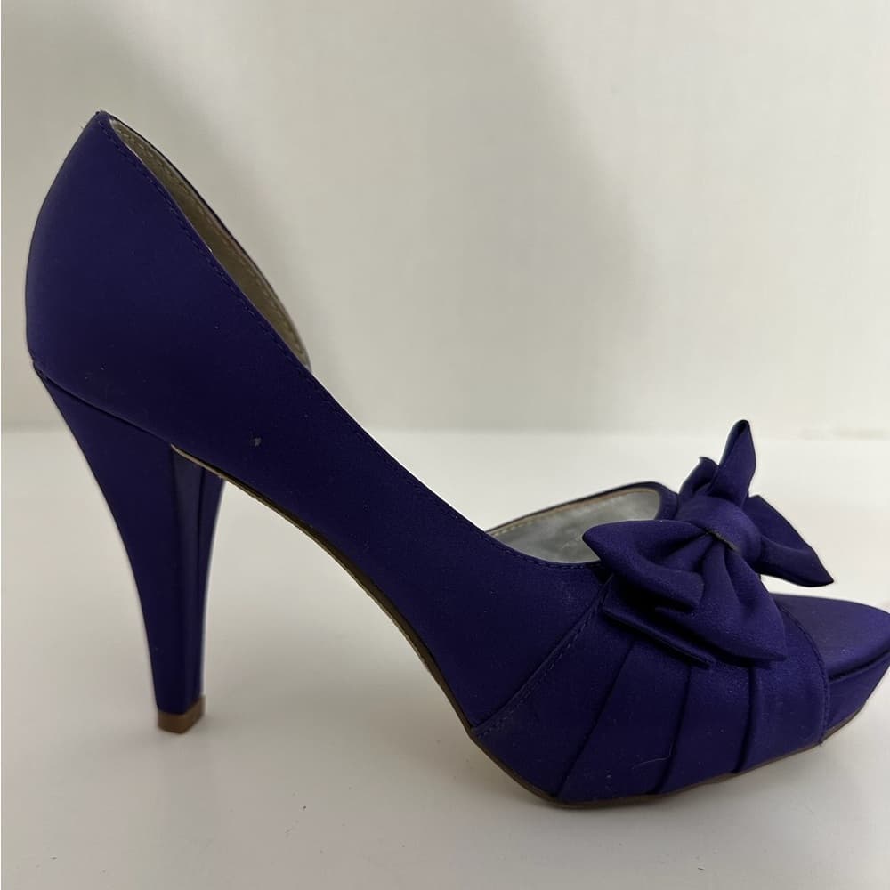 Michelangelo Maribelle Purple/Blue Satin Bow Peep Toe Heels Size 6M Bridal - Thumbnail 7