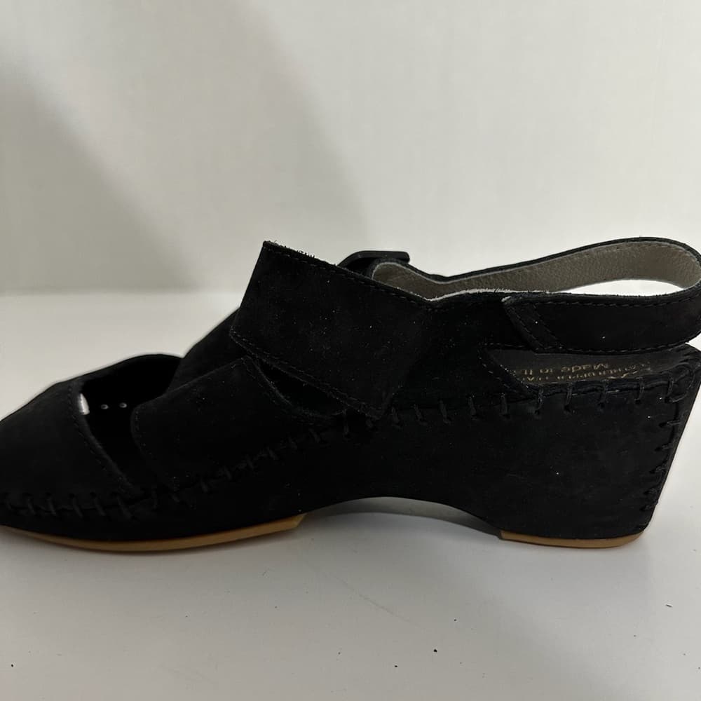 NEW Le Plume Italy Black Leather Strap Open Toe Wedge Sandals IT 37 (US 6.5-7) - Thumbnail 2