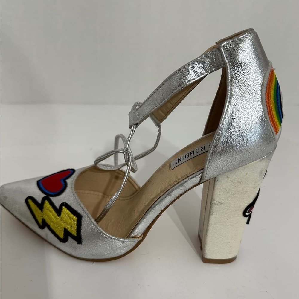 Cape Robbin Metallic Silver Block Heel Patches Flamingo Rainbow Sandals 8 Kitsch - Thumbnail 9