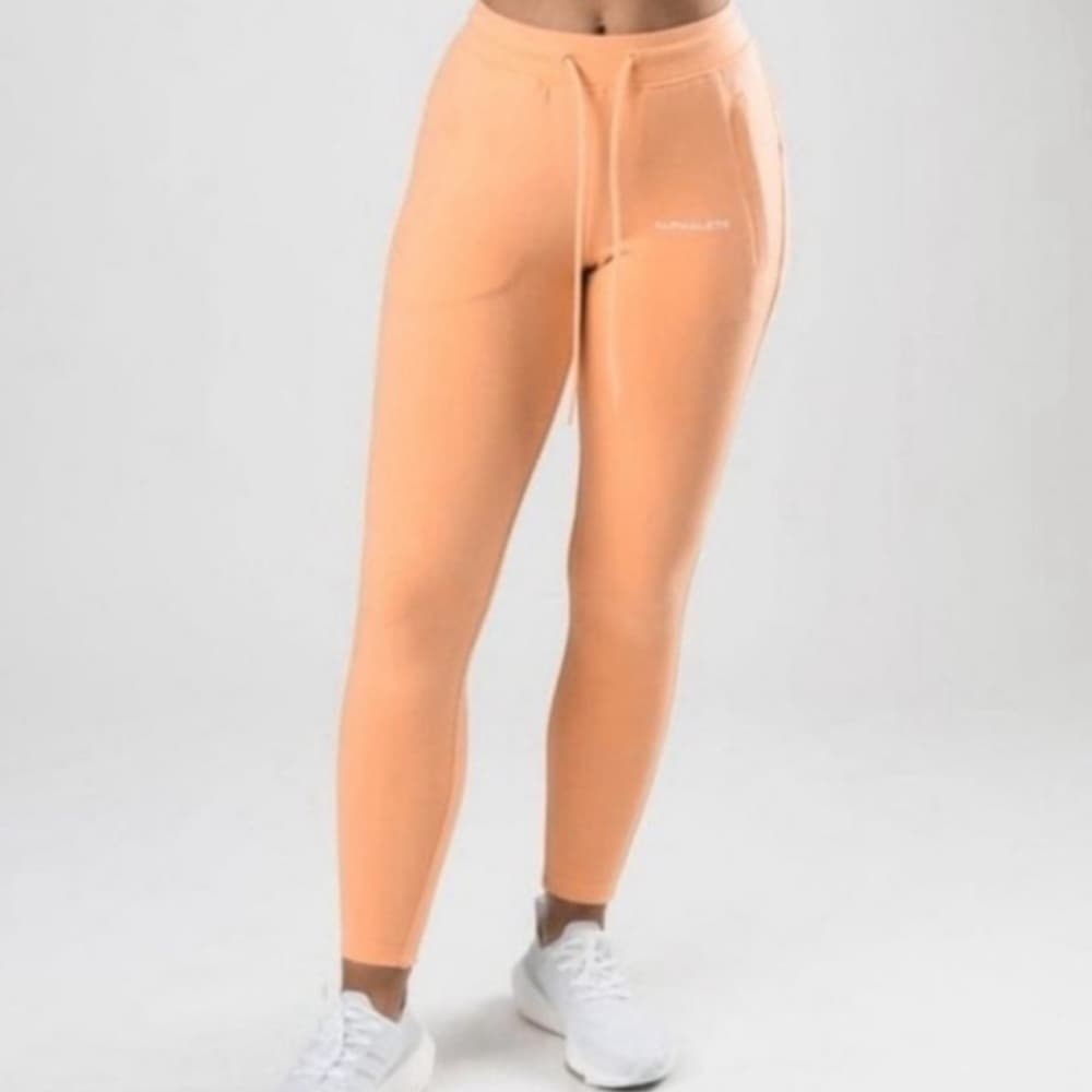 NWOT Alphalete Essential Joggers in Orange Frost Size Small Womens Workout Pants - Thumbnail 4