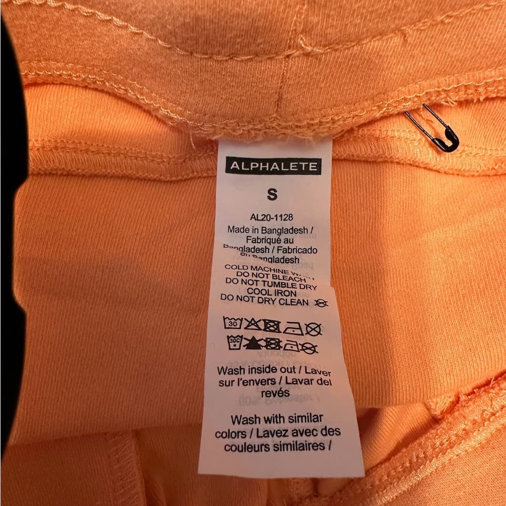 NWOT Alphalete Essential Joggers in Orange Frost Size Small Womens Workout Pants - Thumbnail 9