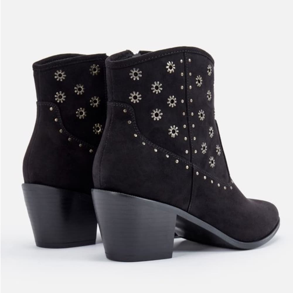 NIB JustFab “Rebel” Black Western Booties with Studded Floral Design Size 8.5 - Thumbnail 2