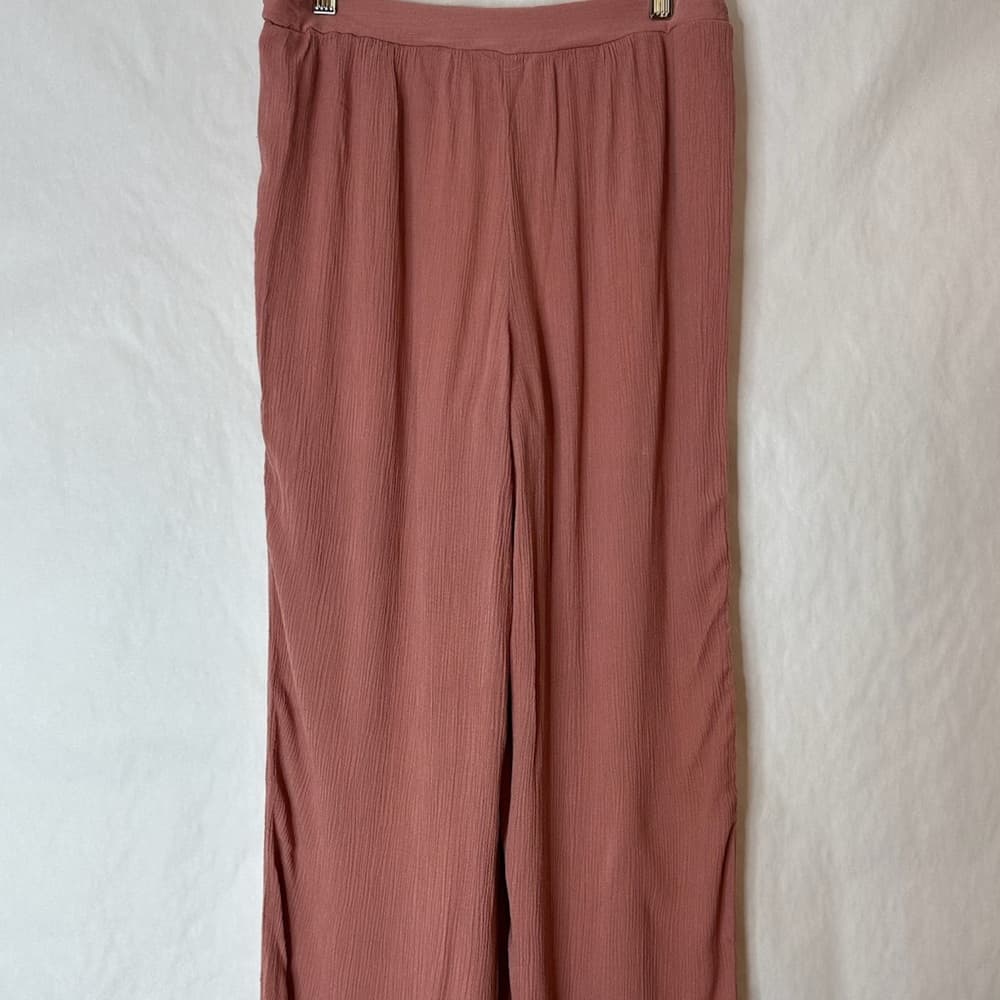 Charlotte Russe Wide Leg Palazzo Crinkle Pants w Shorts Lining Rose Y2K Large - Thumbnail 2