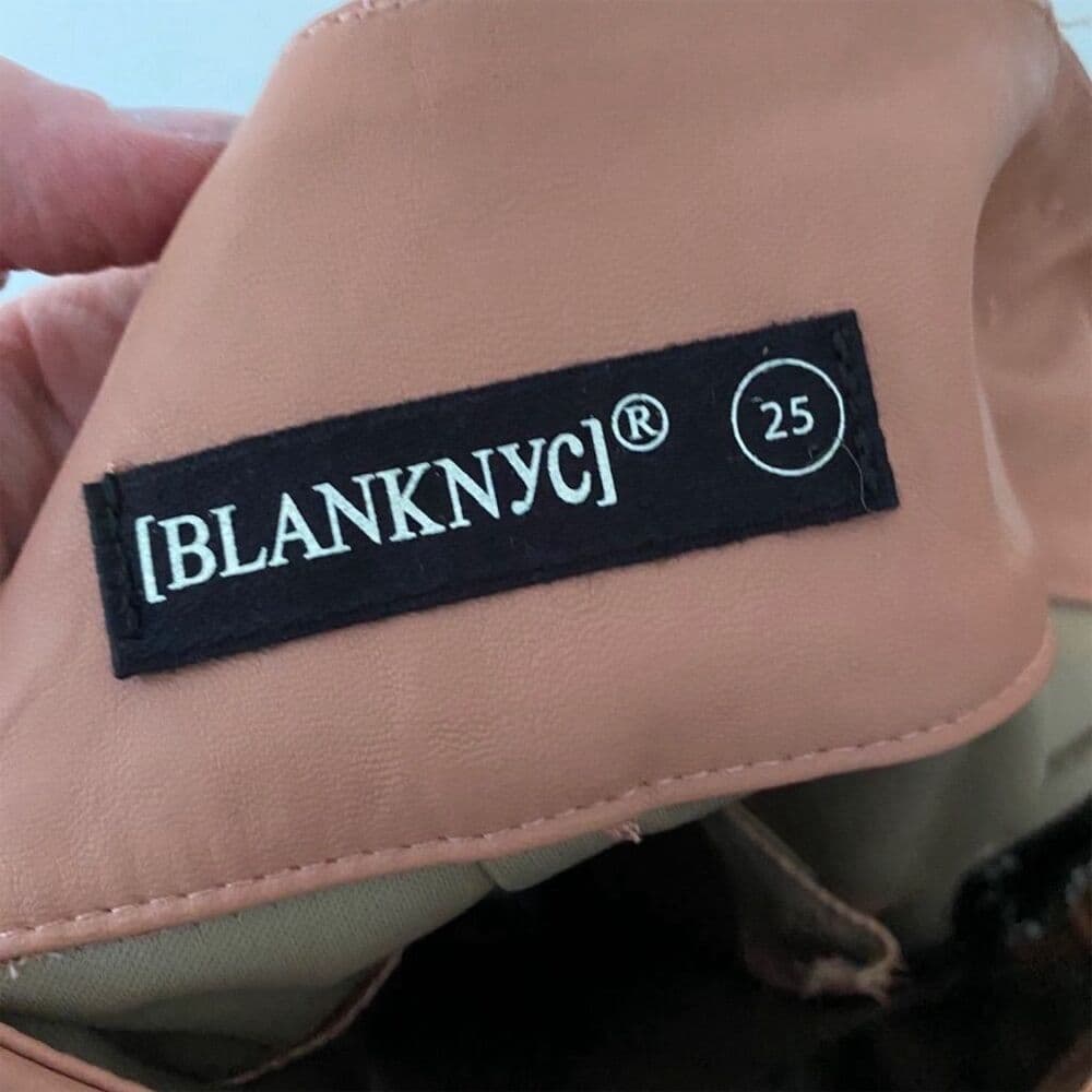 NWT Anthropologie X Blank NYC Chelsea Faux Leather Paper Bag Pants Peach Size 25 - Thumbnail 8
