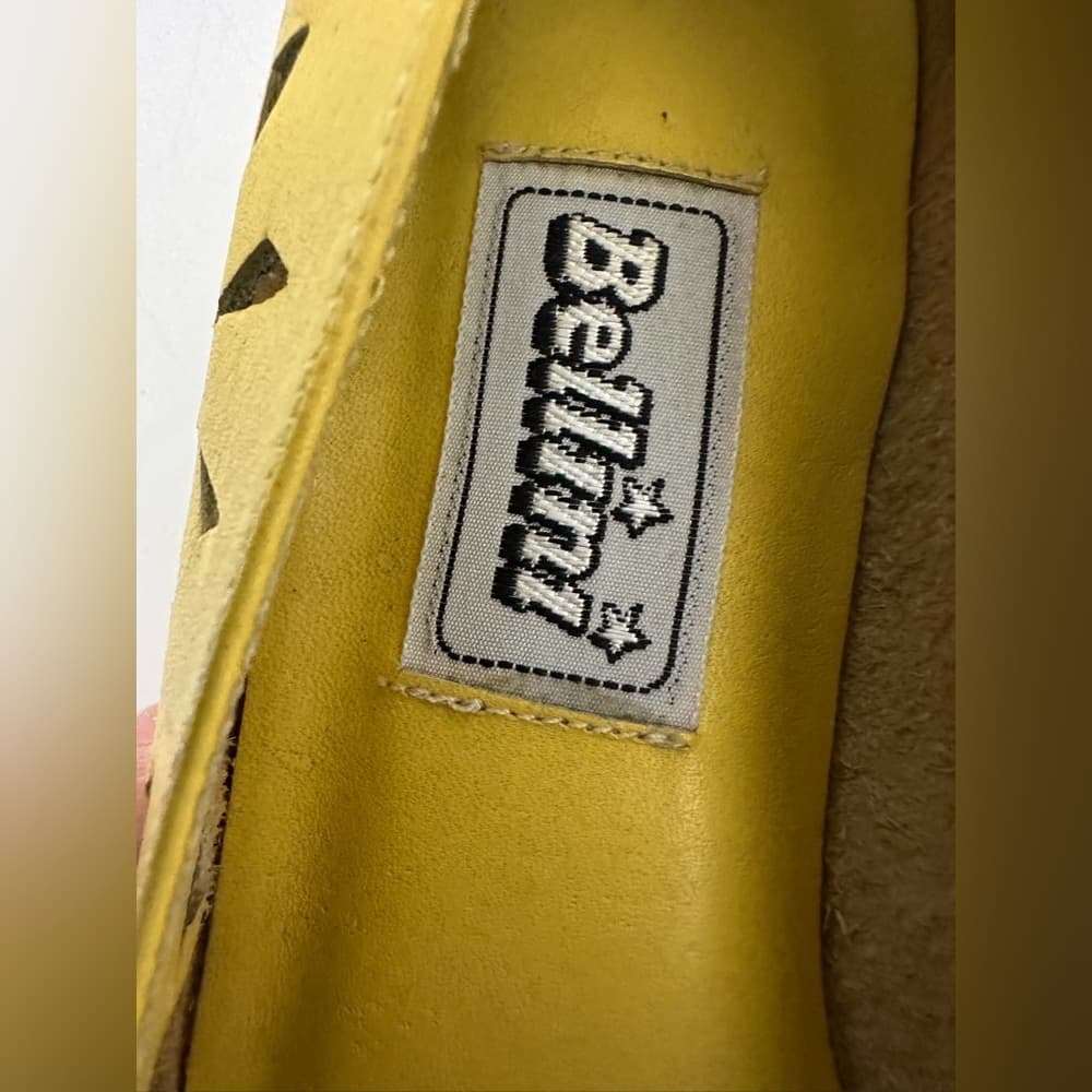 Bellini Yellow Leather Cutout Flats Pointed Toe Size 8M Whimsical Brazilian - Thumbnail 4