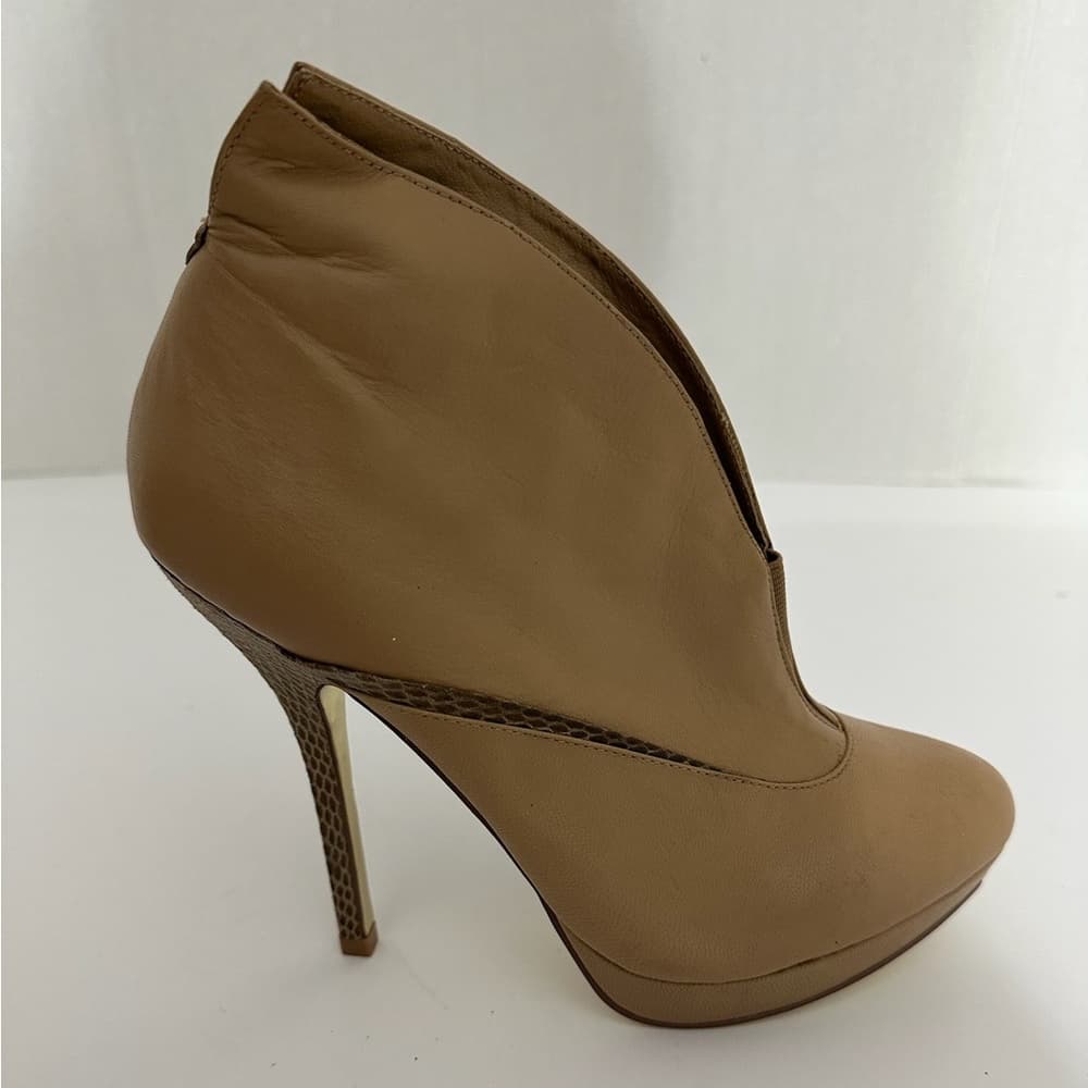 Charles by Charles David Tan Asymmetric Ankle Booties Snake Heel Y2K Size 7.5 - Thumbnail 6