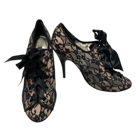 Beverly Feldman Black and Cream Ribbon Lace Up Bootie Pump Heels Size 7.5 Y2K - Thumbnail 13