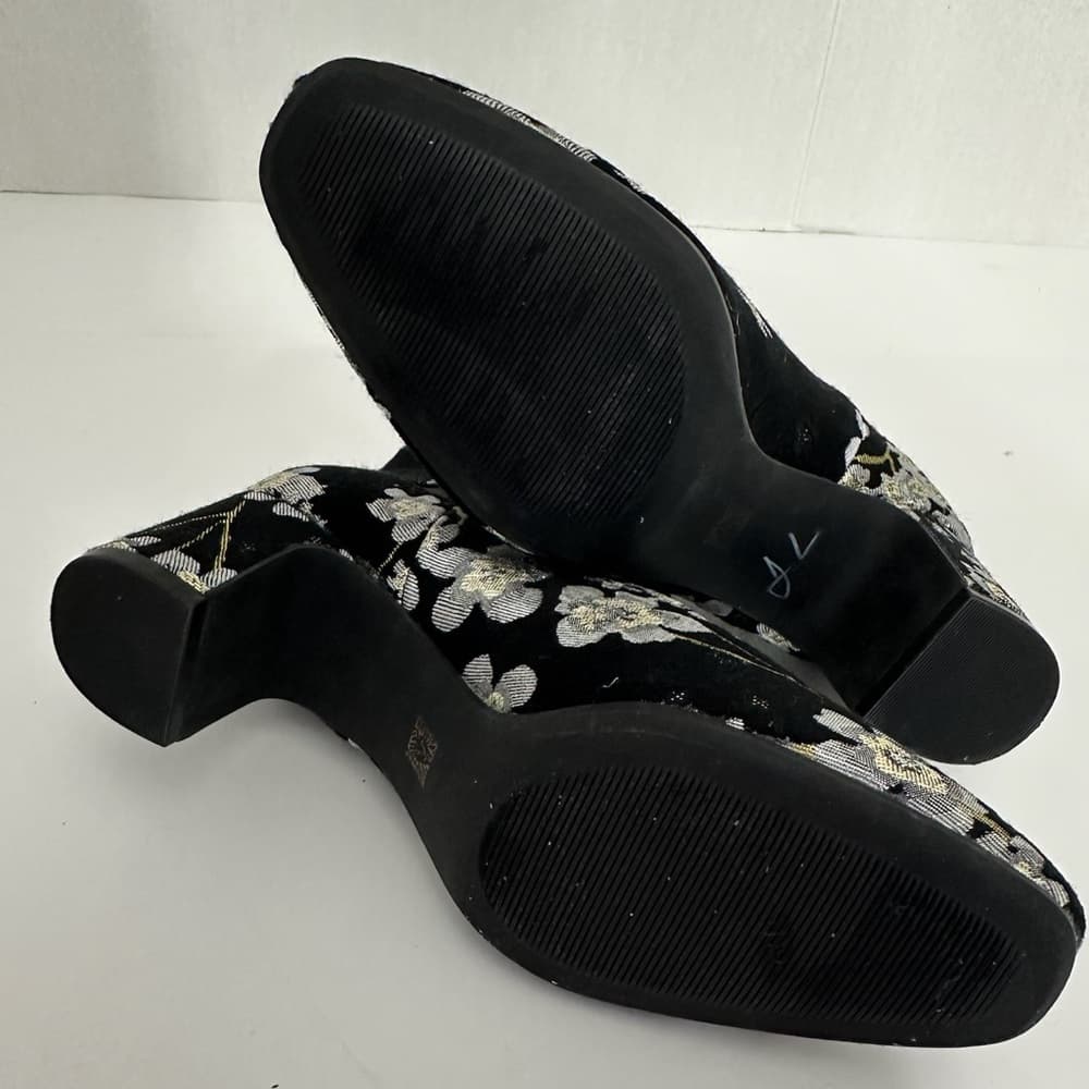 Anne Klein Gorgia Chelsea Floral Brocade Ankle Boots Black Booties Size 6M - Thumbnail 6