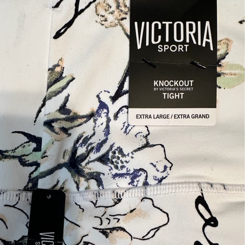 NWT Victoria’s Secret Sport White Floral Knockout Tights Leggings X-Large XL - Thumbnail 6
