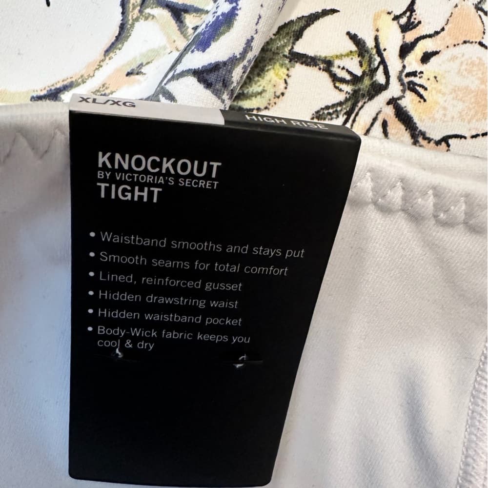 NWT Victoria’s Secret Sport White Floral Knockout Tights Leggings X-Large XL - Thumbnail 7