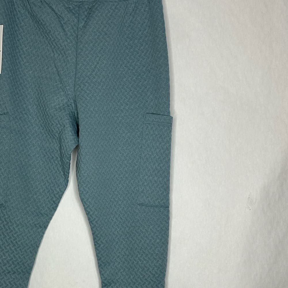 NWT Nine West Active Textured Leggings Cargo Pocket Women Medium Athleisure - Thumbnail 5