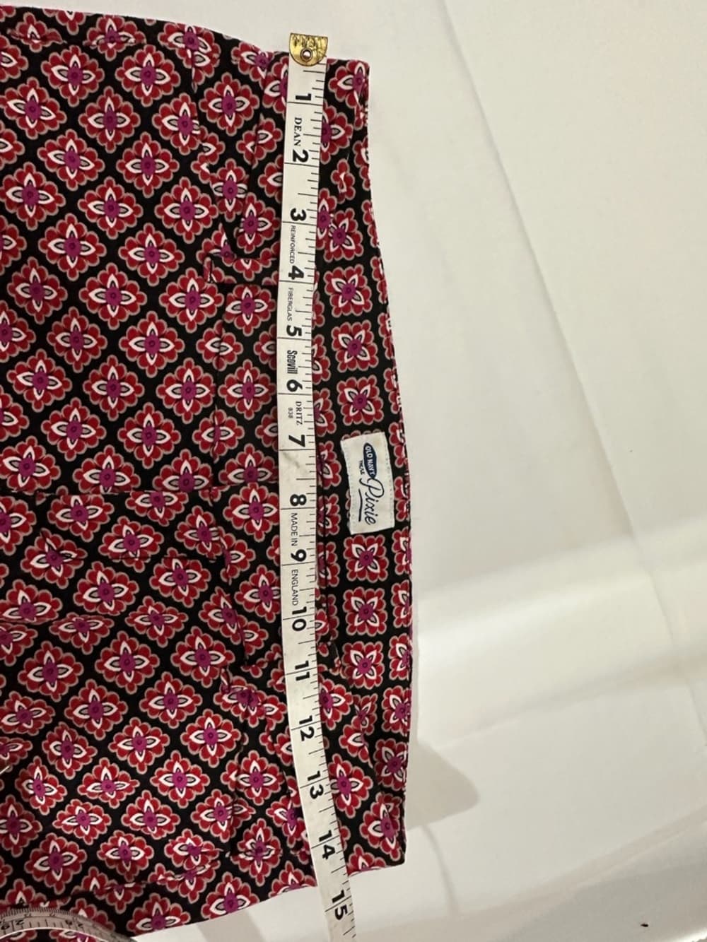 Old Navy Pixie Pants Red Diamond Print Pattern Size 2 Boho Artsy - Thumbnail 5