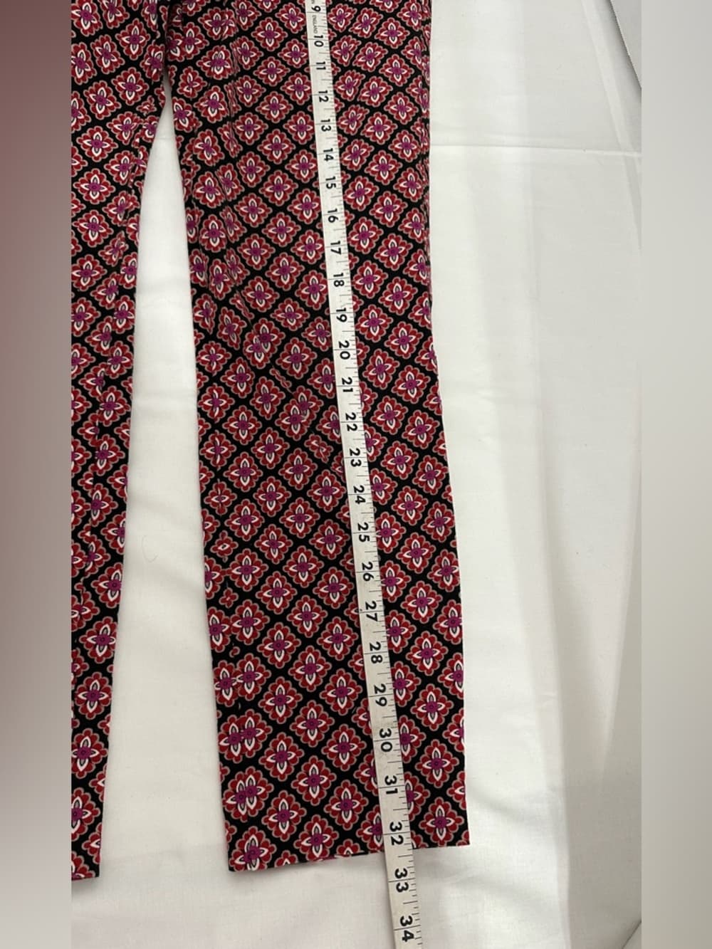 Old Navy Pixie Pants Red Diamond Print Pattern Size 2 Boho Artsy - Thumbnail 7