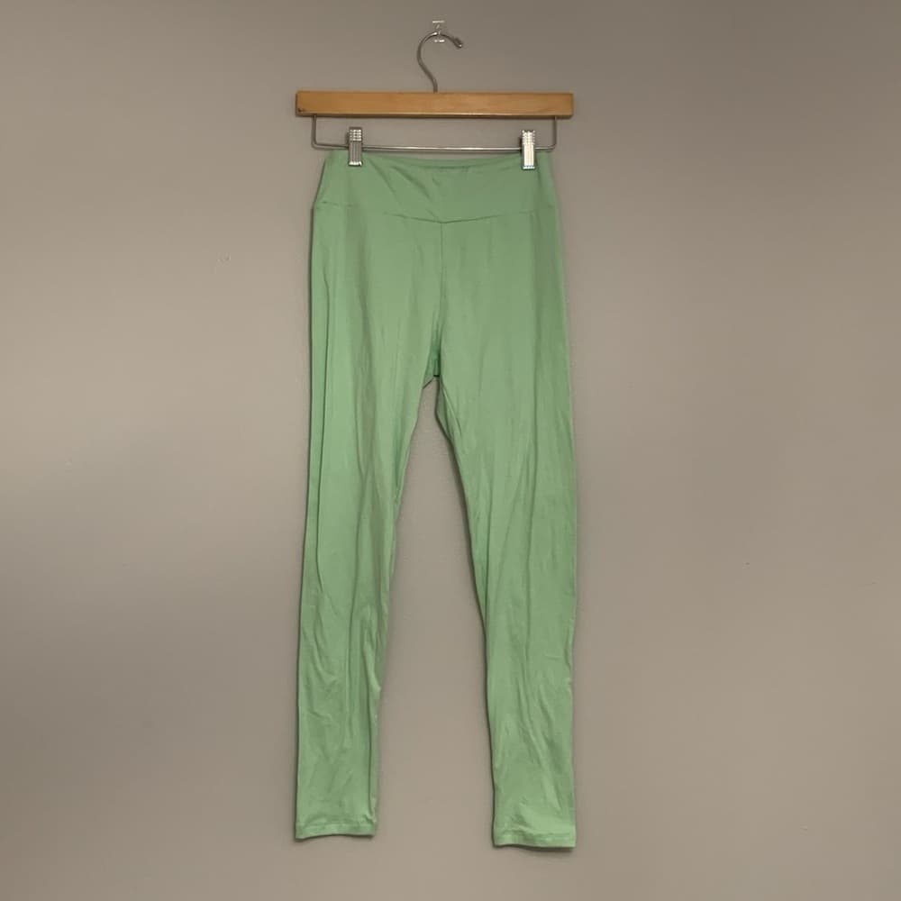 NWT Lularoe Mint Green Leggings OS Light Green Solid One Size Comfortable Lounge - Thumbnail 9
