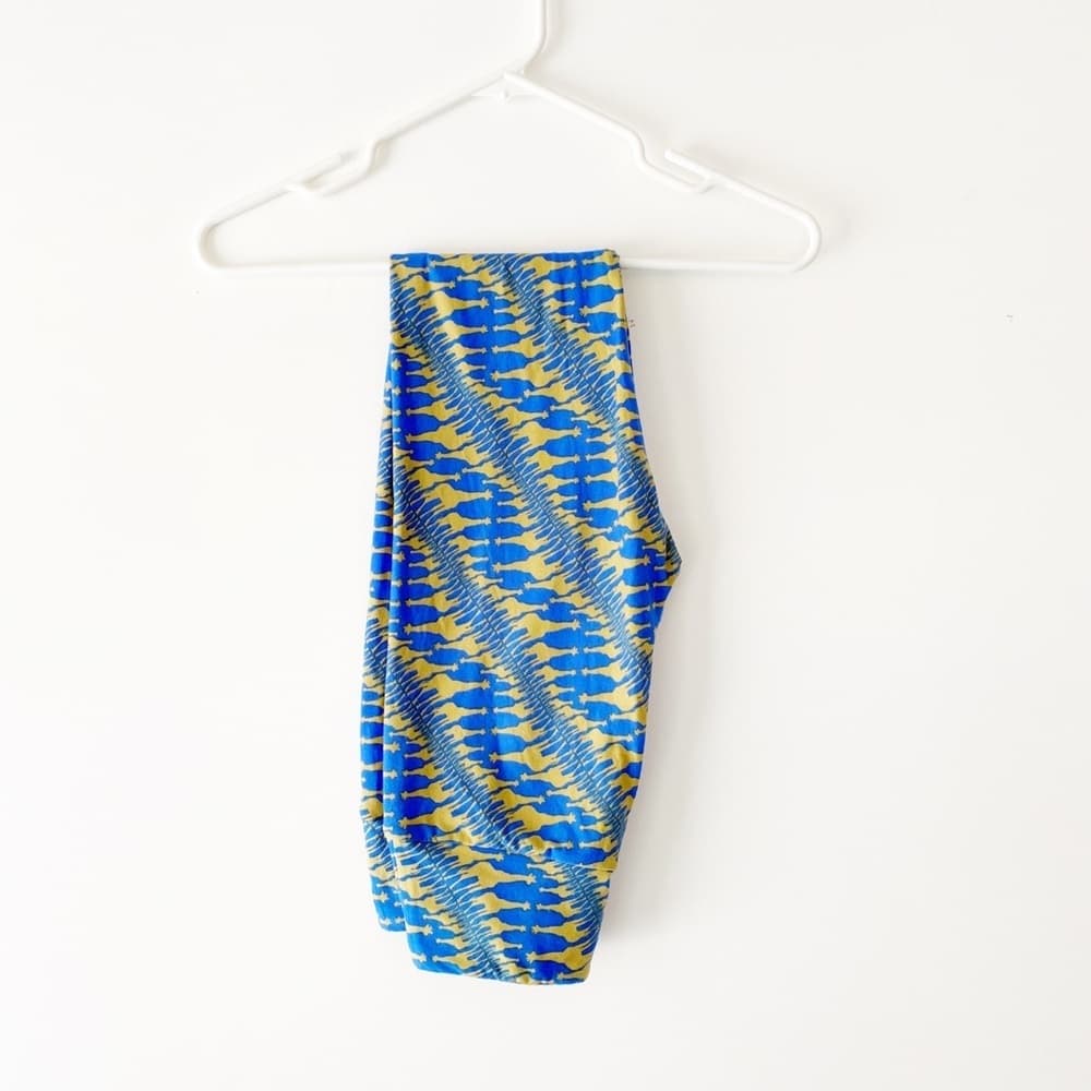 Giraffe Print Blue Yellow Legging | OS (Lularoe Size Chart: One Size 2-12) NWOT - Thumbnail 2