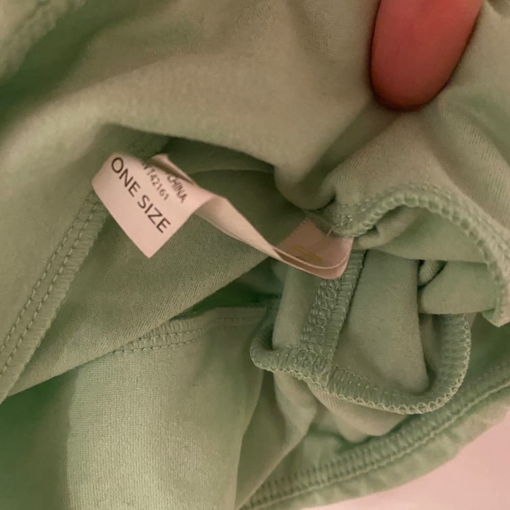 NWT Lularoe Mint Green Leggings OS Light Green Solid One Size Comfortable Lounge - Thumbnail 4