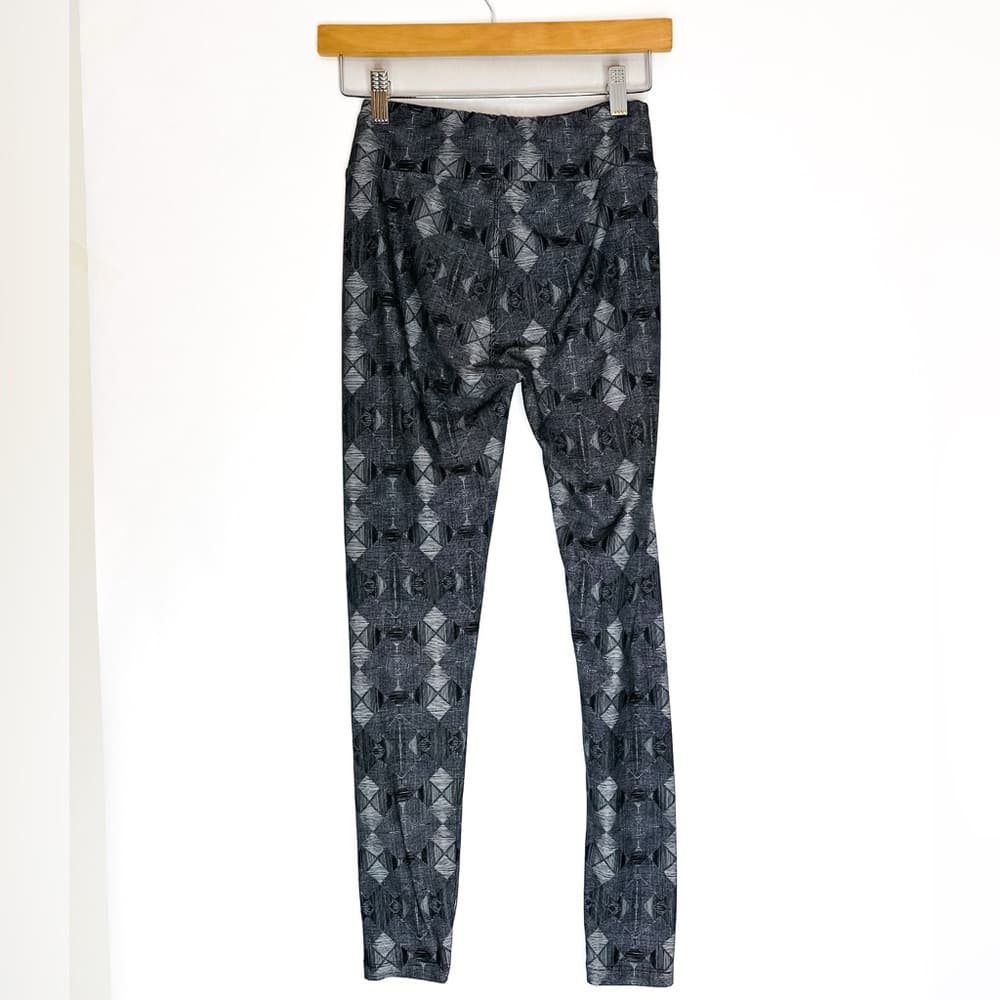 NWT LuLaRoe Gray Geometric Mosaic Print Leggings OS Buttery Soft Artsy Minimal - Thumbnail 3