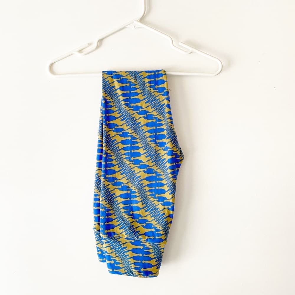 Giraffe Print Blue Yellow Legging | OS (Lularoe Size Chart: One Size 2-12) NWOT - Thumbnail 6