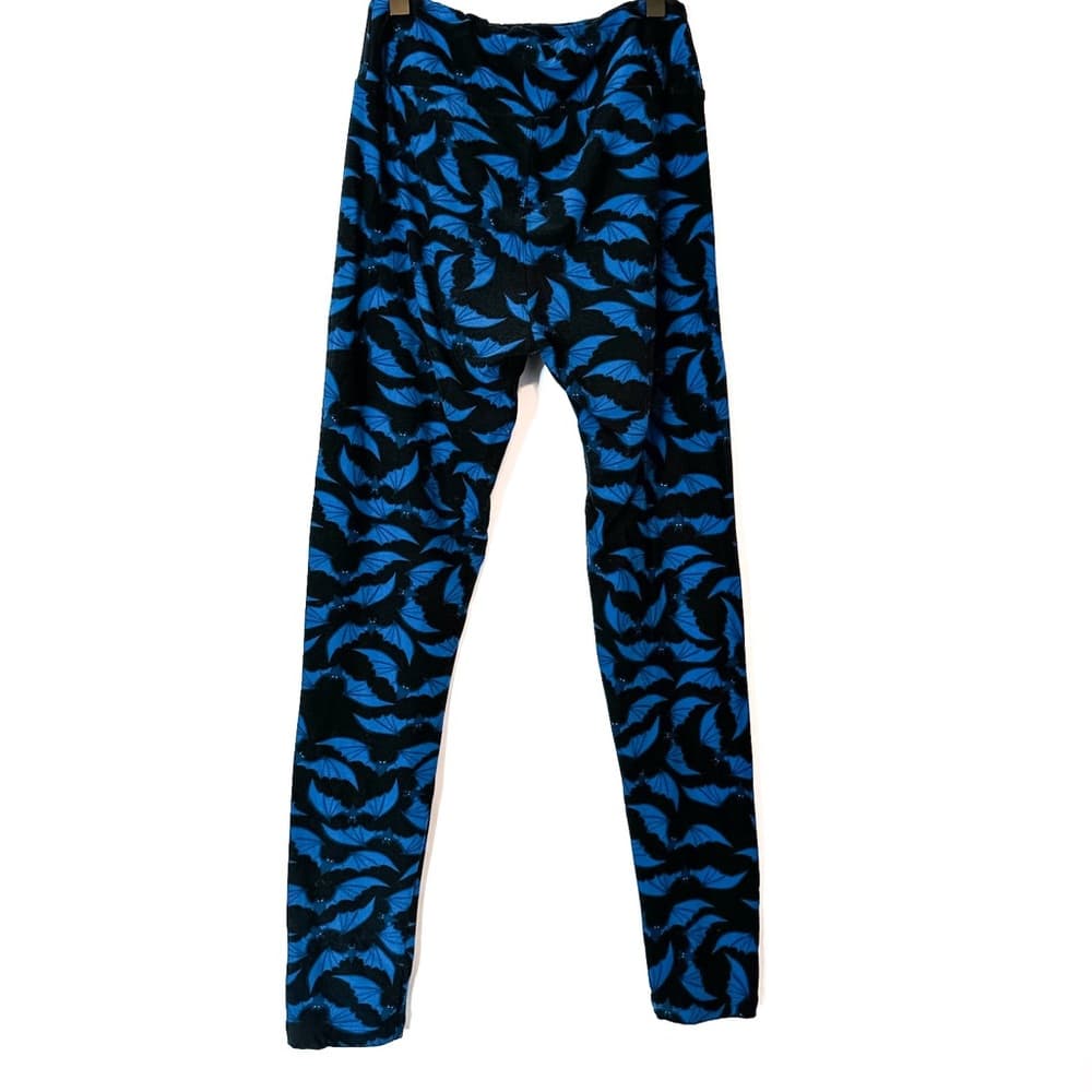 NWT LuLaRoe Leggings Black Blue Bat Print Size OS Goth Vampirecore Halloween - Thumbnail 4