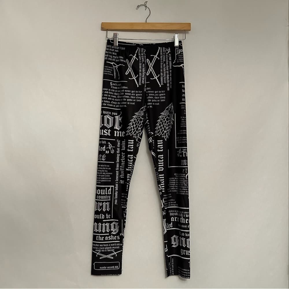Game of Thrones Littlefinger Lord Baelish Quotes Leggings Black White One Size - Thumbnail 3
