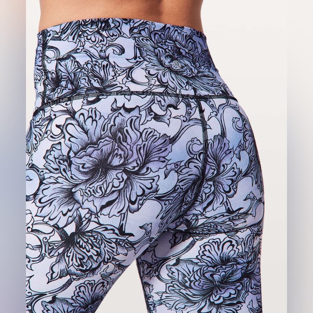 Lululemon Wunder Under Hi-Rise Tight 28" Hanakotoba Starlight Multi Women Size 4 - Thumbnail 4