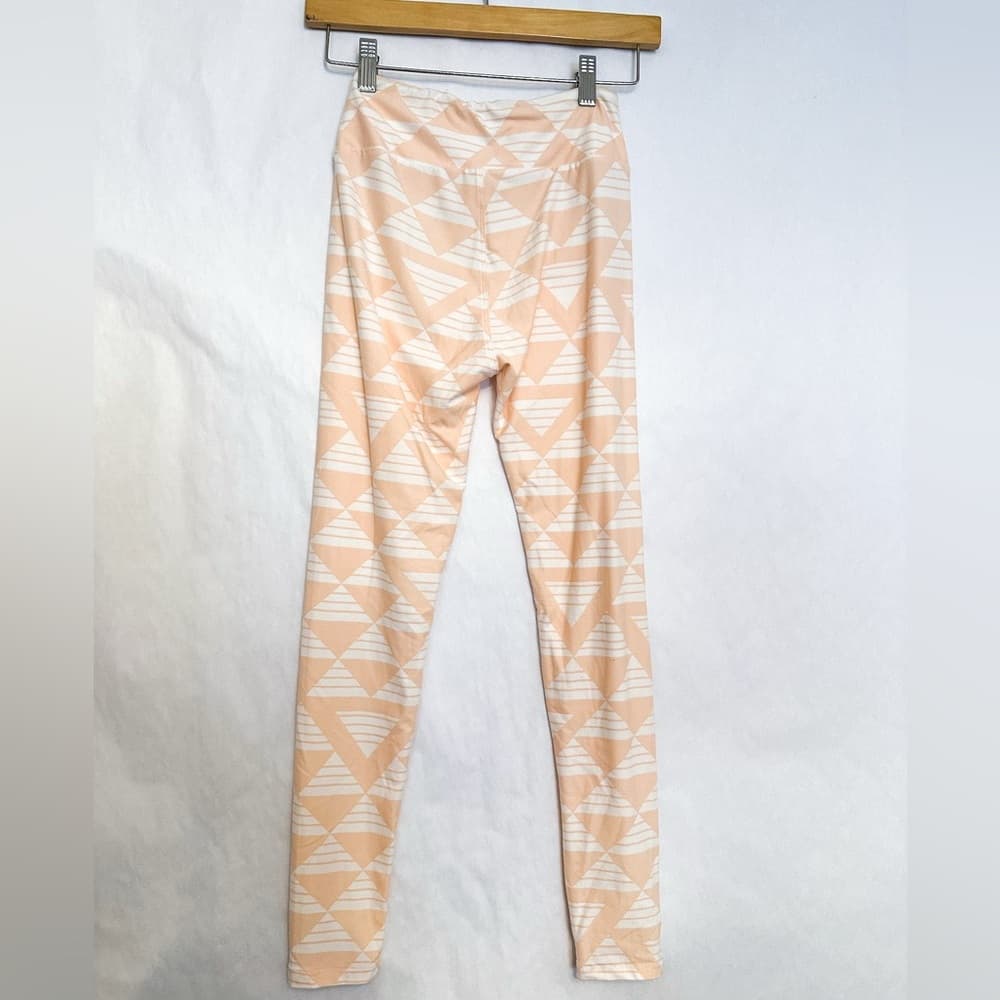 NEW LuLaRoe Peach White Geometric Triangle Print Leggings One Size (2-10) - Thumbnail 3