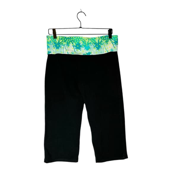 PINK Victoria's Secret Tropical Print Palm Tree Black Yoga Capri Leggings Large - Thumbnail 10